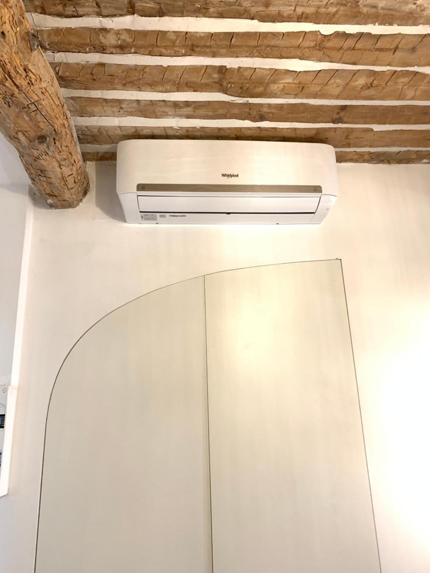 Cosy Migrainier - Vieil Antibes Apartment Стая снимка