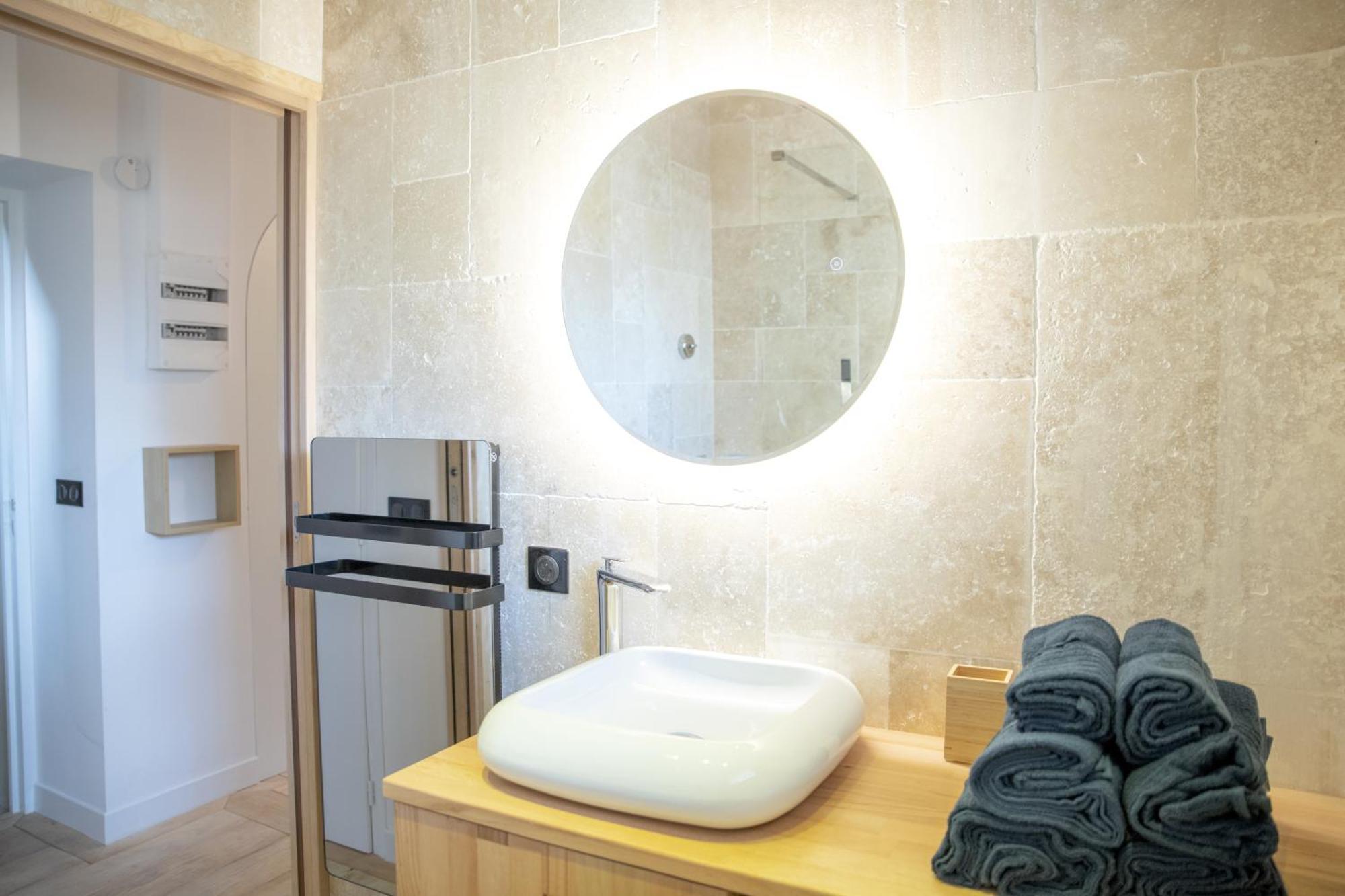 Cosy Migrainier - Vieil Antibes Apartment Стая снимка